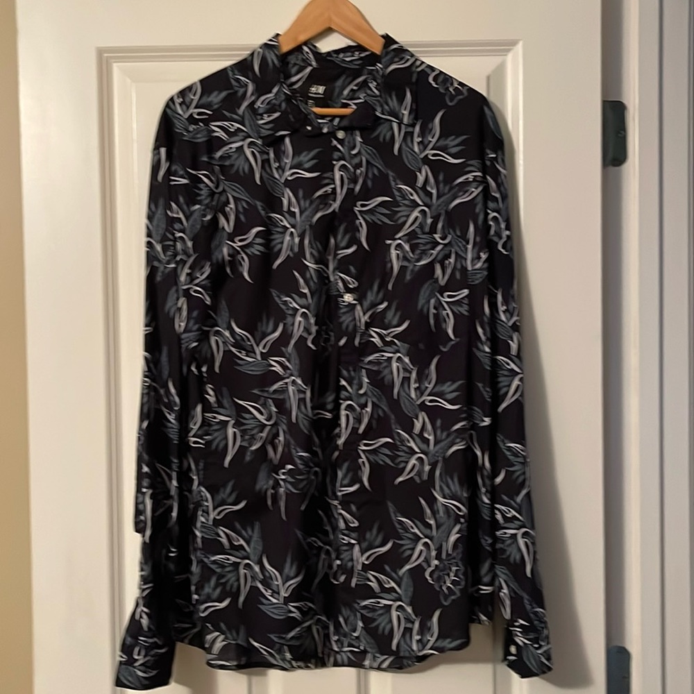 L/S Navy 100% cotton casual shirt with Floral print